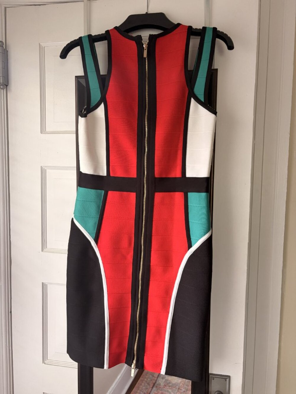 Karen Millen Sporty Color Block Bandage Knit Mini Dress (Size: M) - Picture 3 of 4